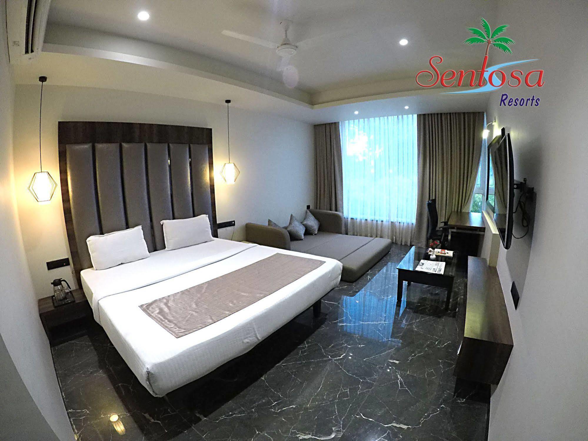 Sentosa Resorts Chinchvad Bagian luar foto