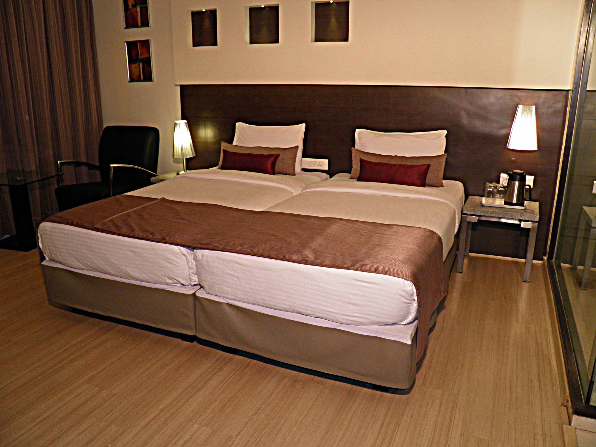 Sentosa Resorts Chinchvad Bagian luar foto