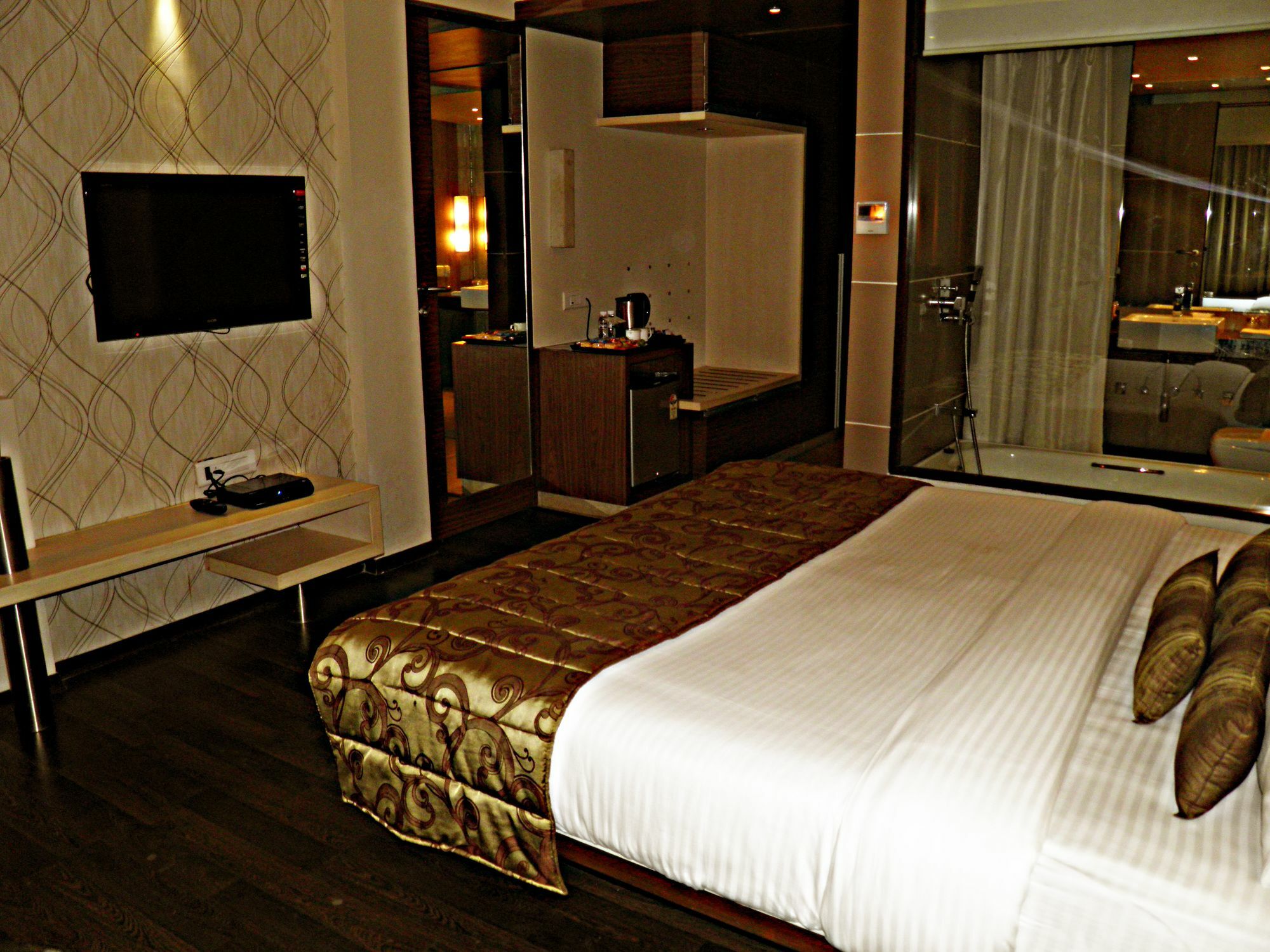 Sentosa Resorts Chinchvad Bagian luar foto